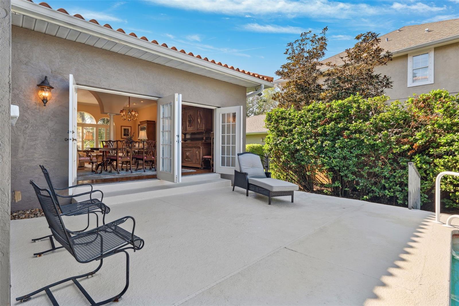 1388 BRIGHTWATERS BLVD NE, ST PETERSBURG, FL, 33704