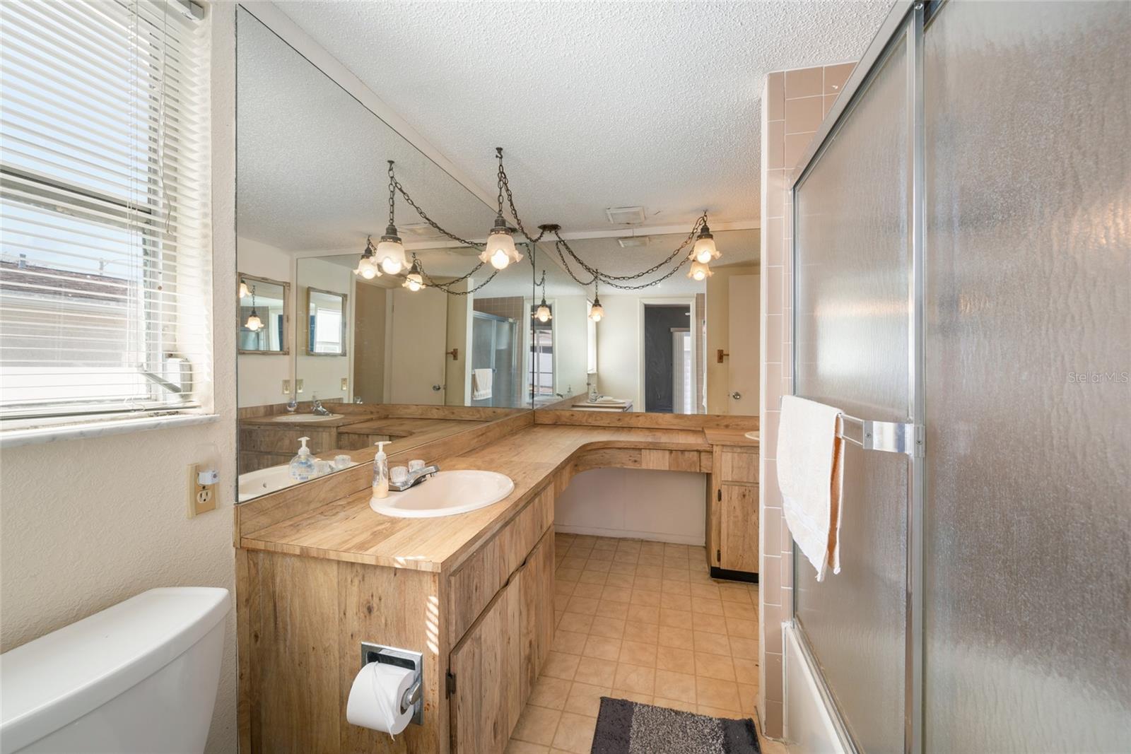 8026 BARBERRY DR, PORT RICHEY, FL, 34668