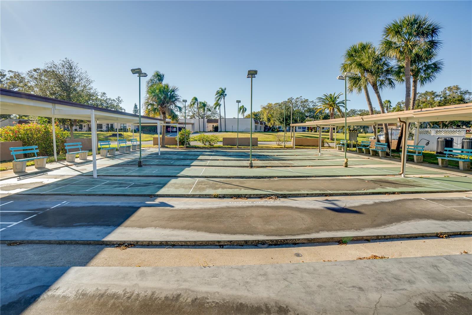 2930 FEATHER DR, CLEARWATER, FL, 33759
