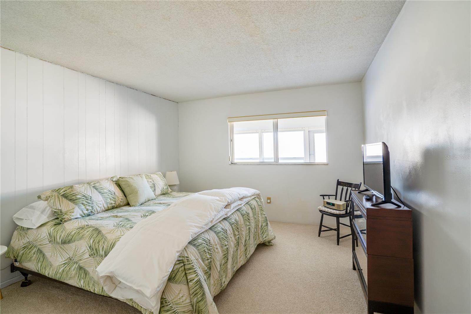 2930 FEATHER DR, CLEARWATER, FL, 33759