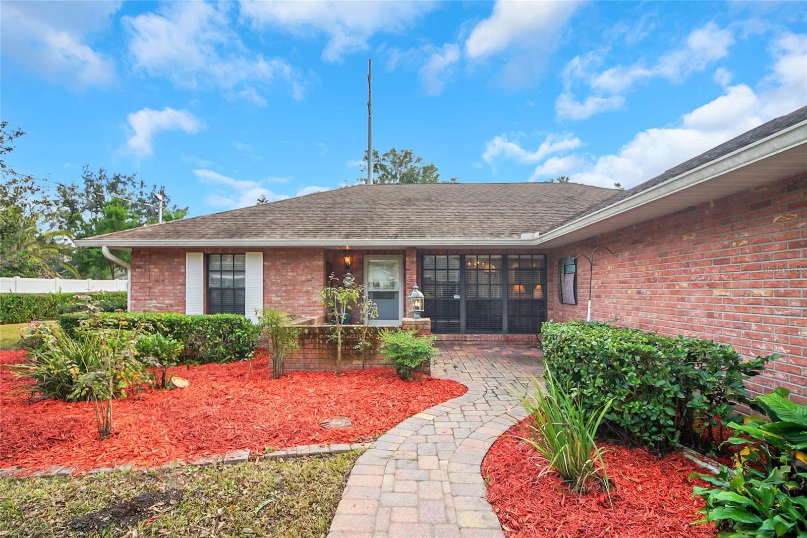 1208 HILLTOP DR, MOUNT DORA, FL, 32757