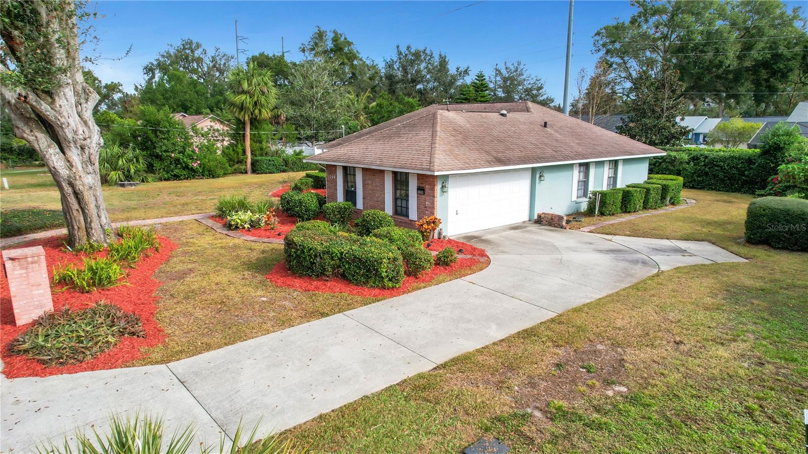 1208 HILLTOP DR, MOUNT DORA, FL, 32757