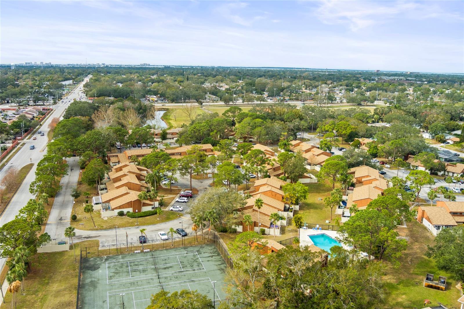 2064 SUNSET POINT RD #72, CLEARWATER, FL, 33765