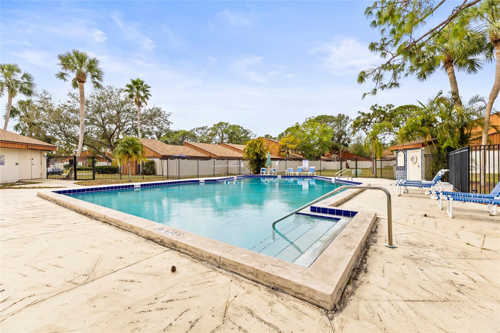 2064 SUNSET POINT RD #72, CLEARWATER, FL, 33765