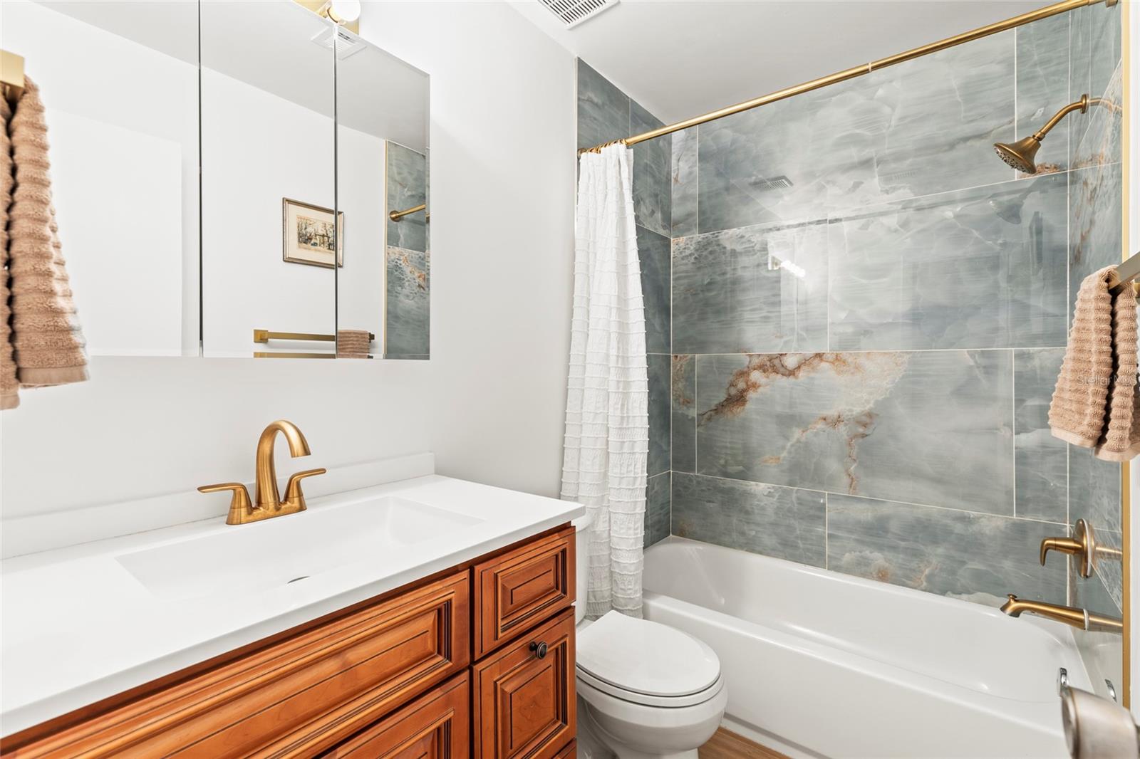 2064 SUNSET POINT RD #72, CLEARWATER, FL, 33765