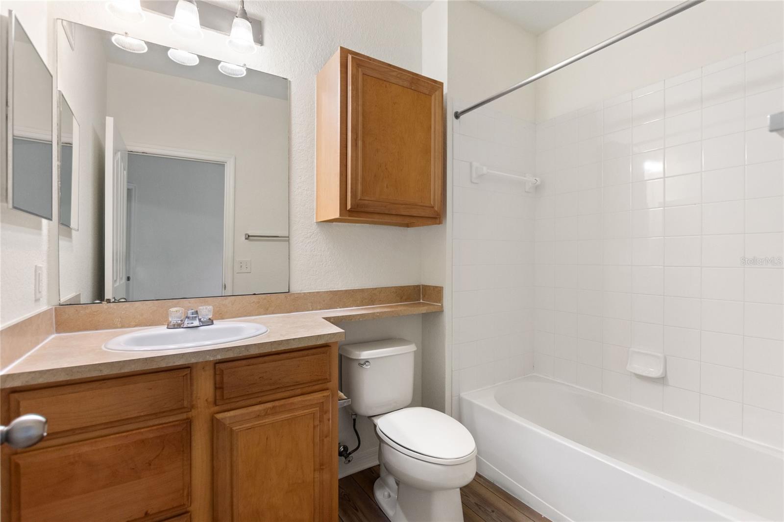 6177 METROWEST BLVD #202, ORLANDO, FL, 32835