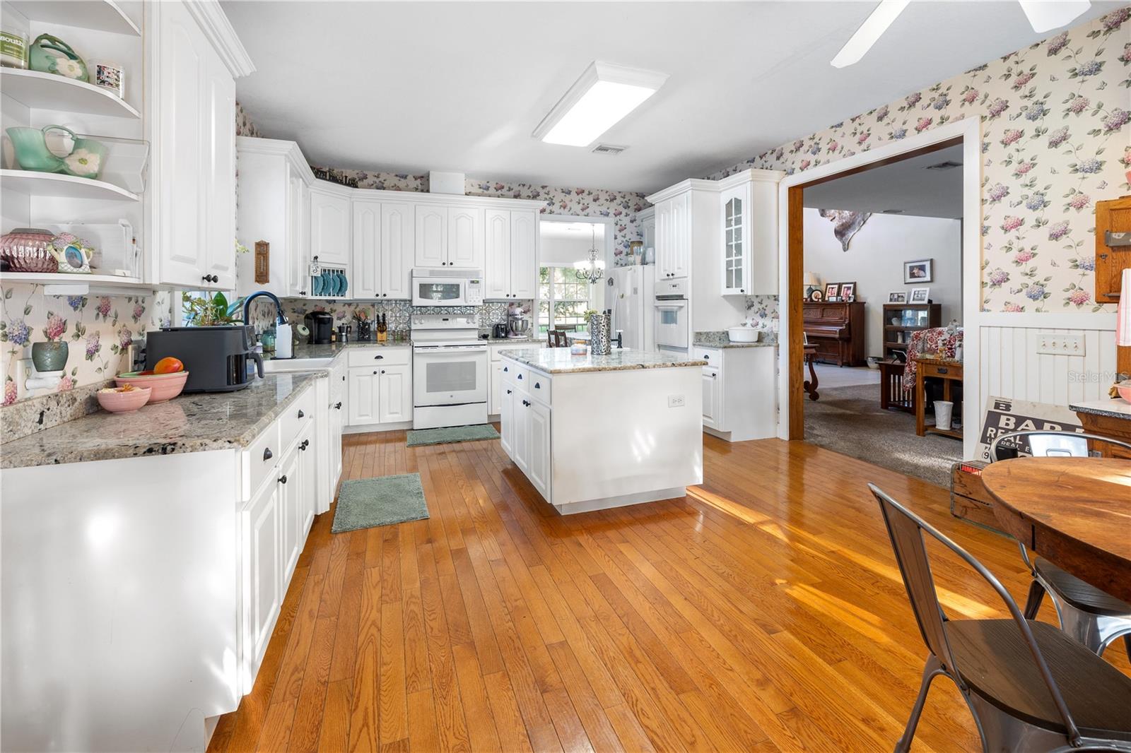 993 CR 722, WEBSTER, FL, 33597