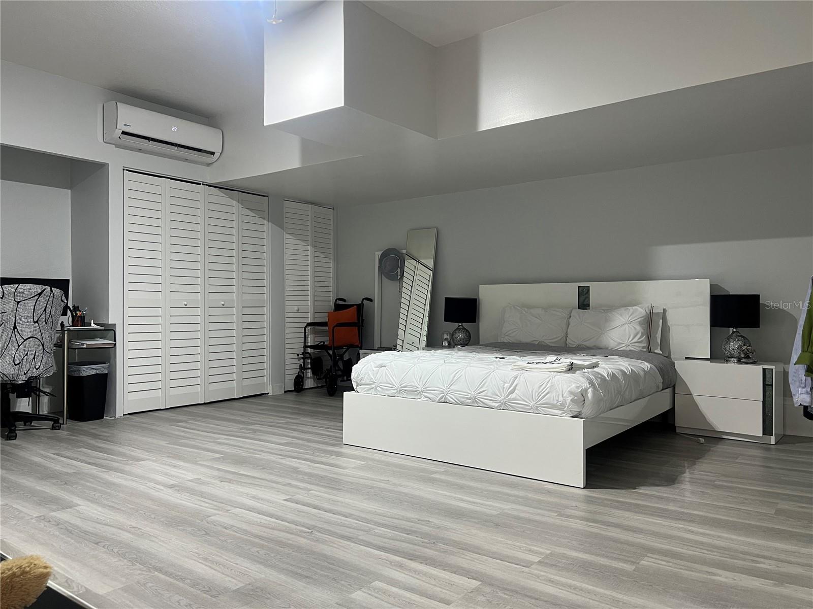 8914 NW 187TH ST, HIALEAH, FL, 33018