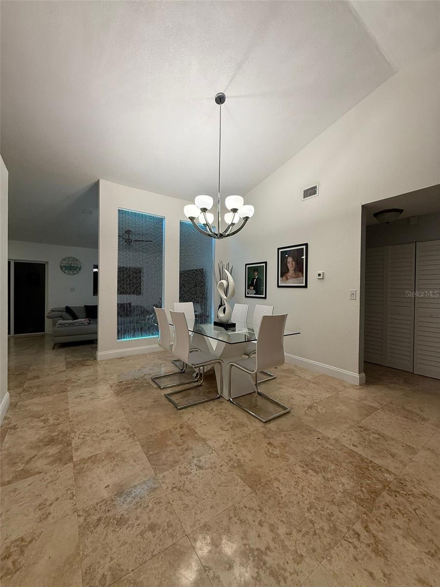 8914 NW 187TH ST, HIALEAH, FL, 33018