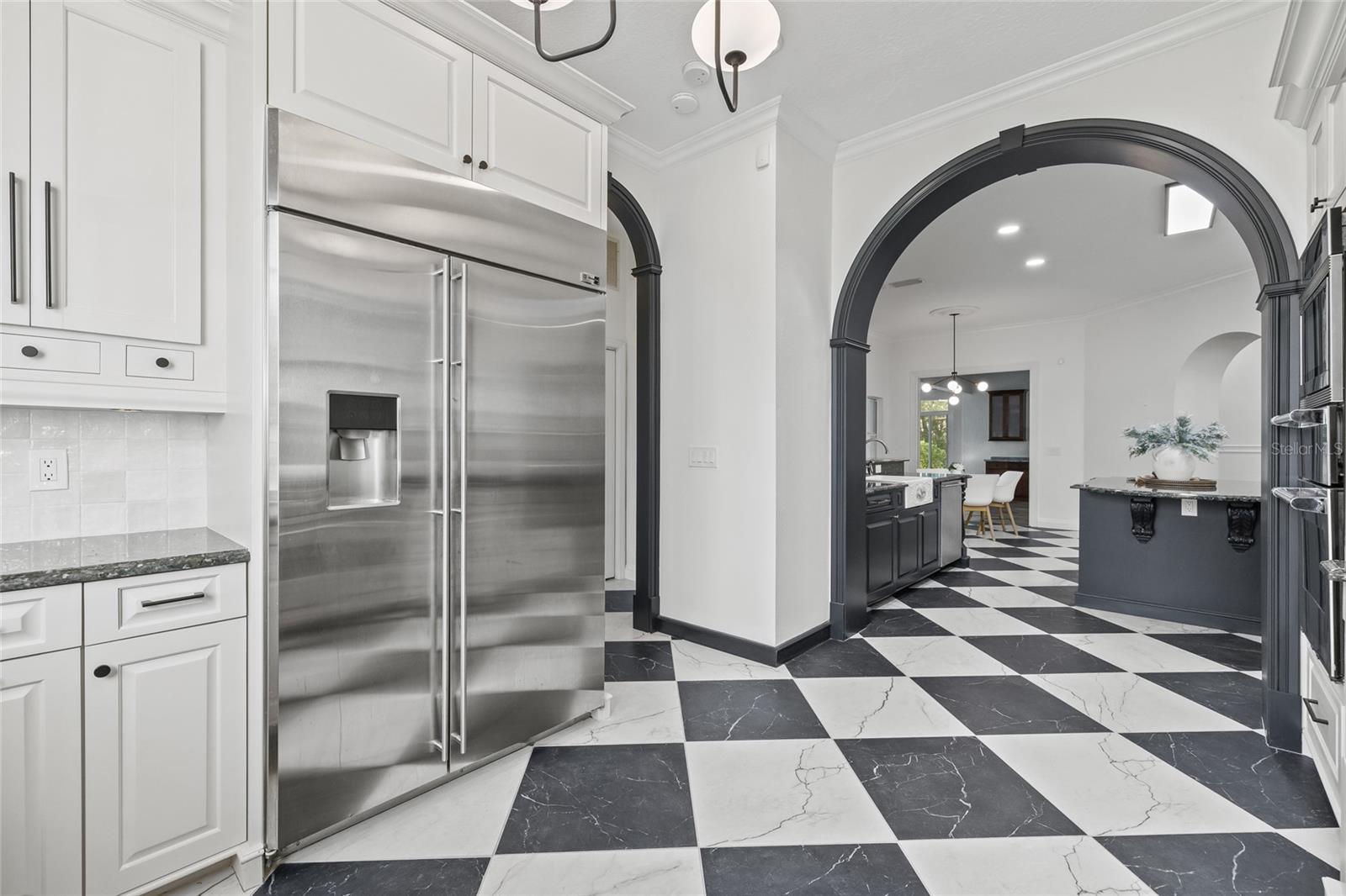 10411 PINE AVE, RIVERVIEW, FL, 33578