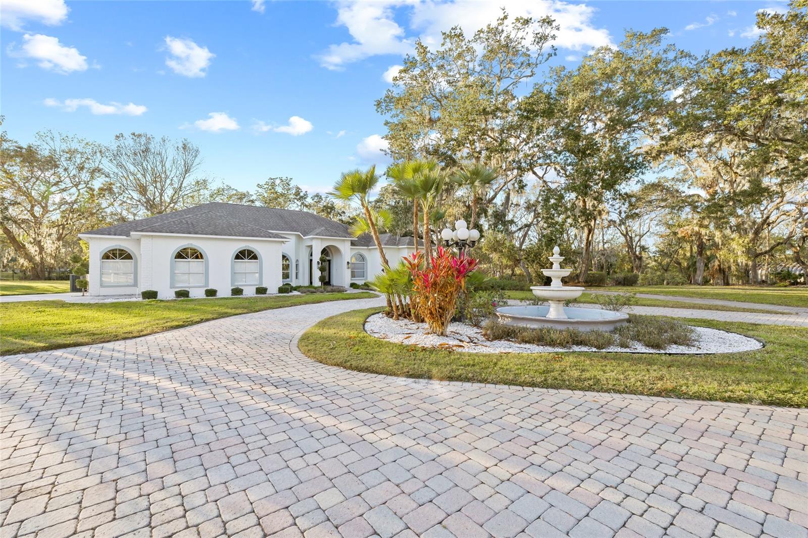 10411 PINE AVE, RIVERVIEW, FL, 33578