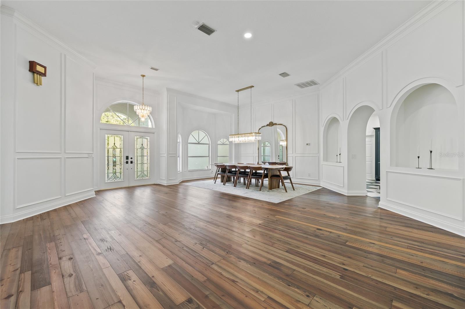 10411 PINE AVE, RIVERVIEW, FL, 33578