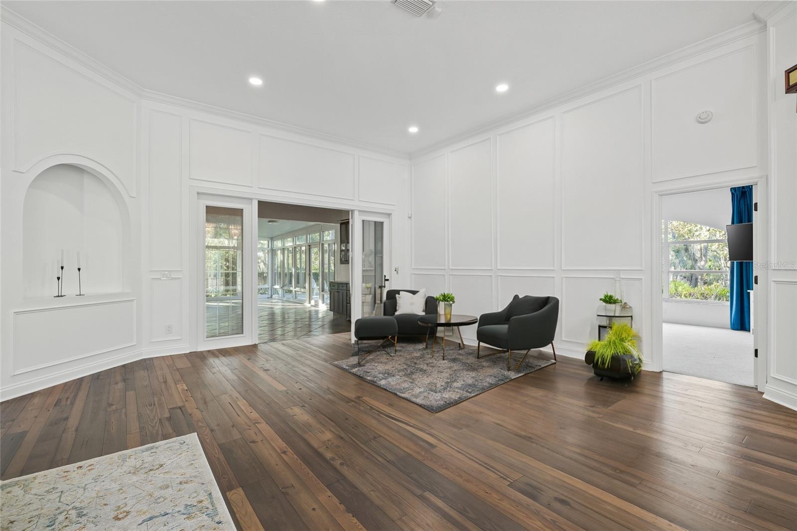10411 PINE AVE, RIVERVIEW, FL, 33578