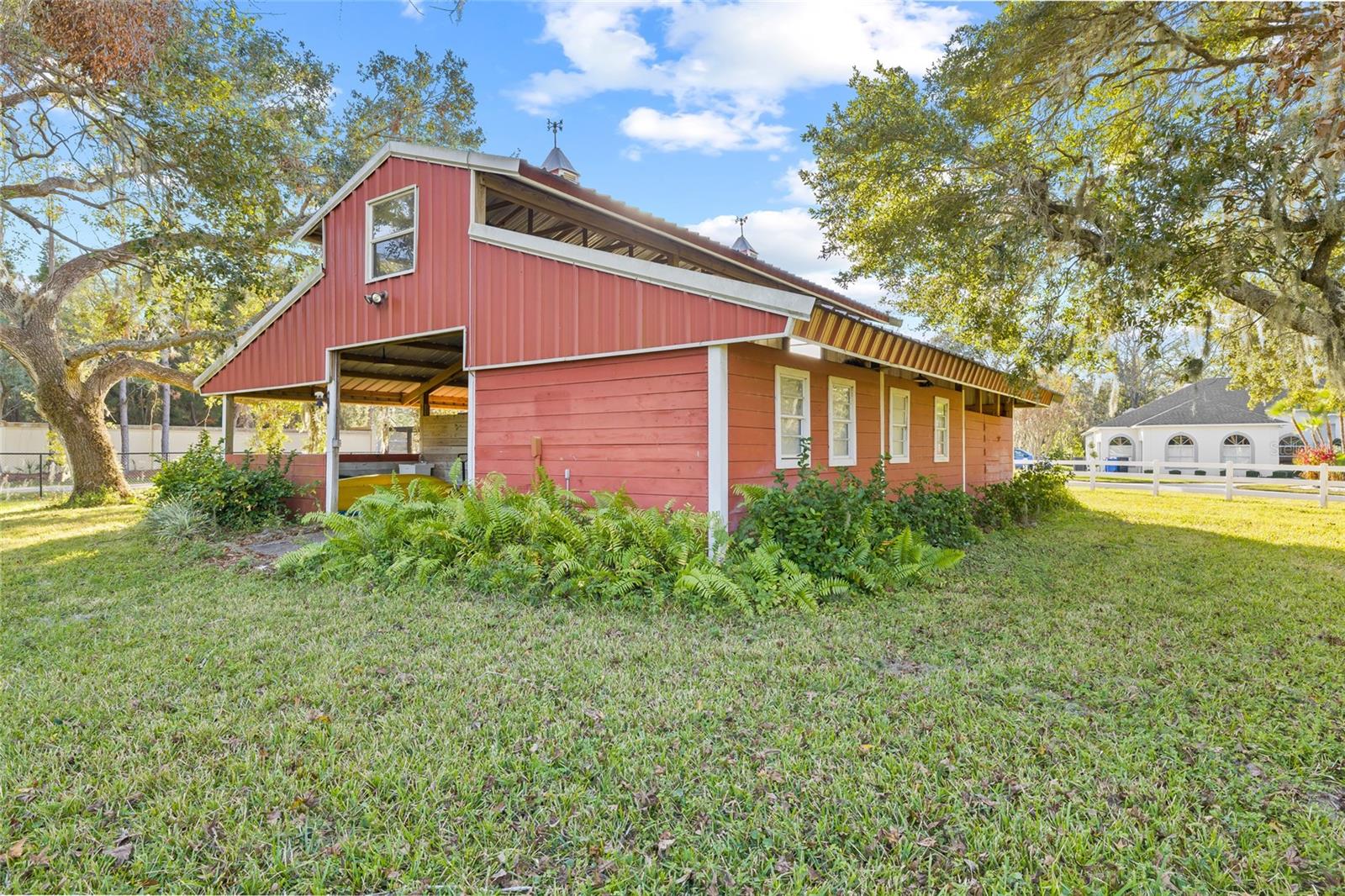 10411 PINE AVE, RIVERVIEW, FL, 33578