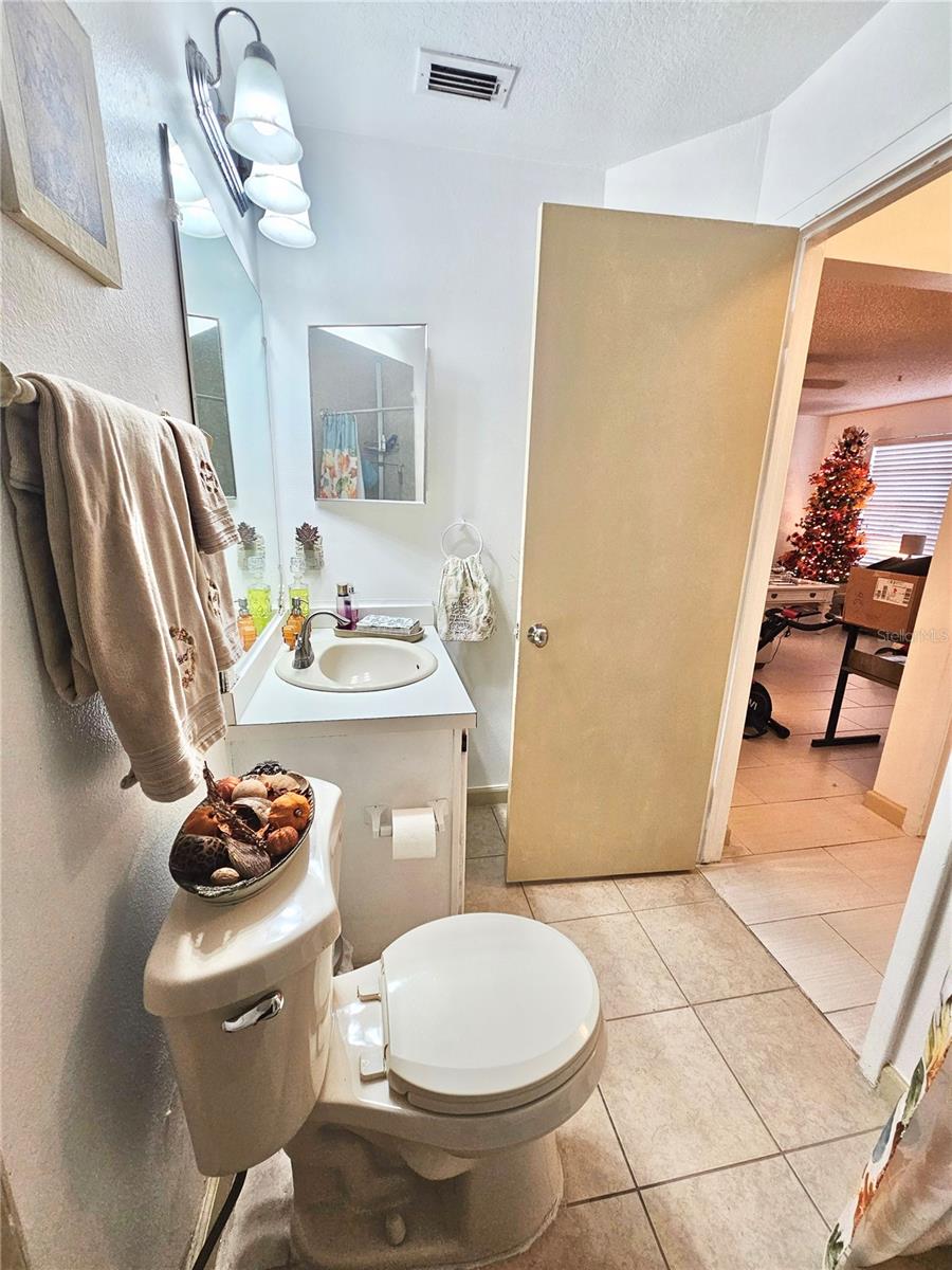 112 RESERVE CIR #104, OVIEDO, FL, 32765