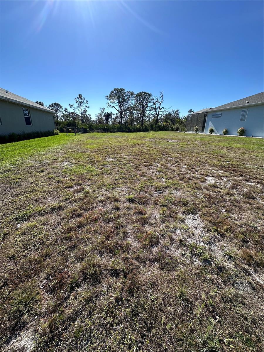 111 FLOWER RD, ROTONDA WEST, FL, 33947