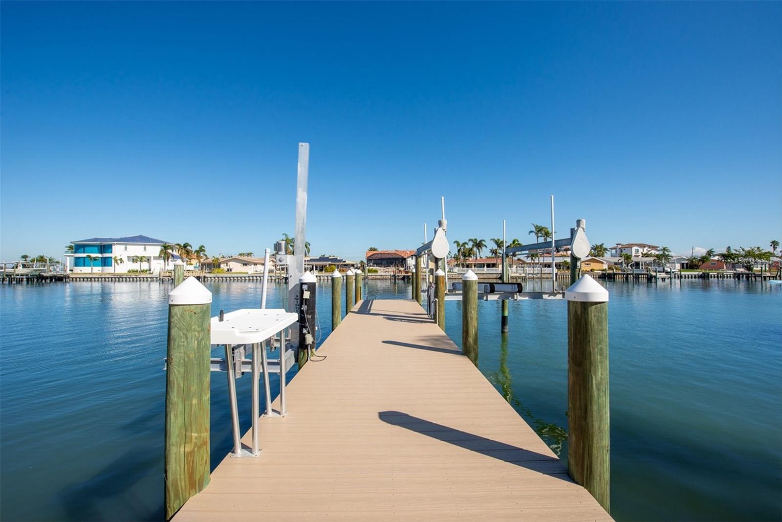 12475 4TH ST E, TREASURE ISLAND, FL, 33706