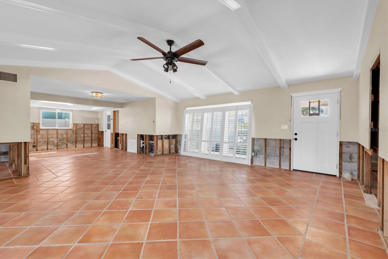 12475 4TH ST E, TREASURE ISLAND, FL, 33706
