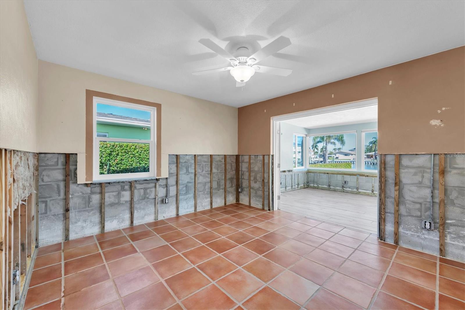 12475 4TH ST E, TREASURE ISLAND, FL, 33706