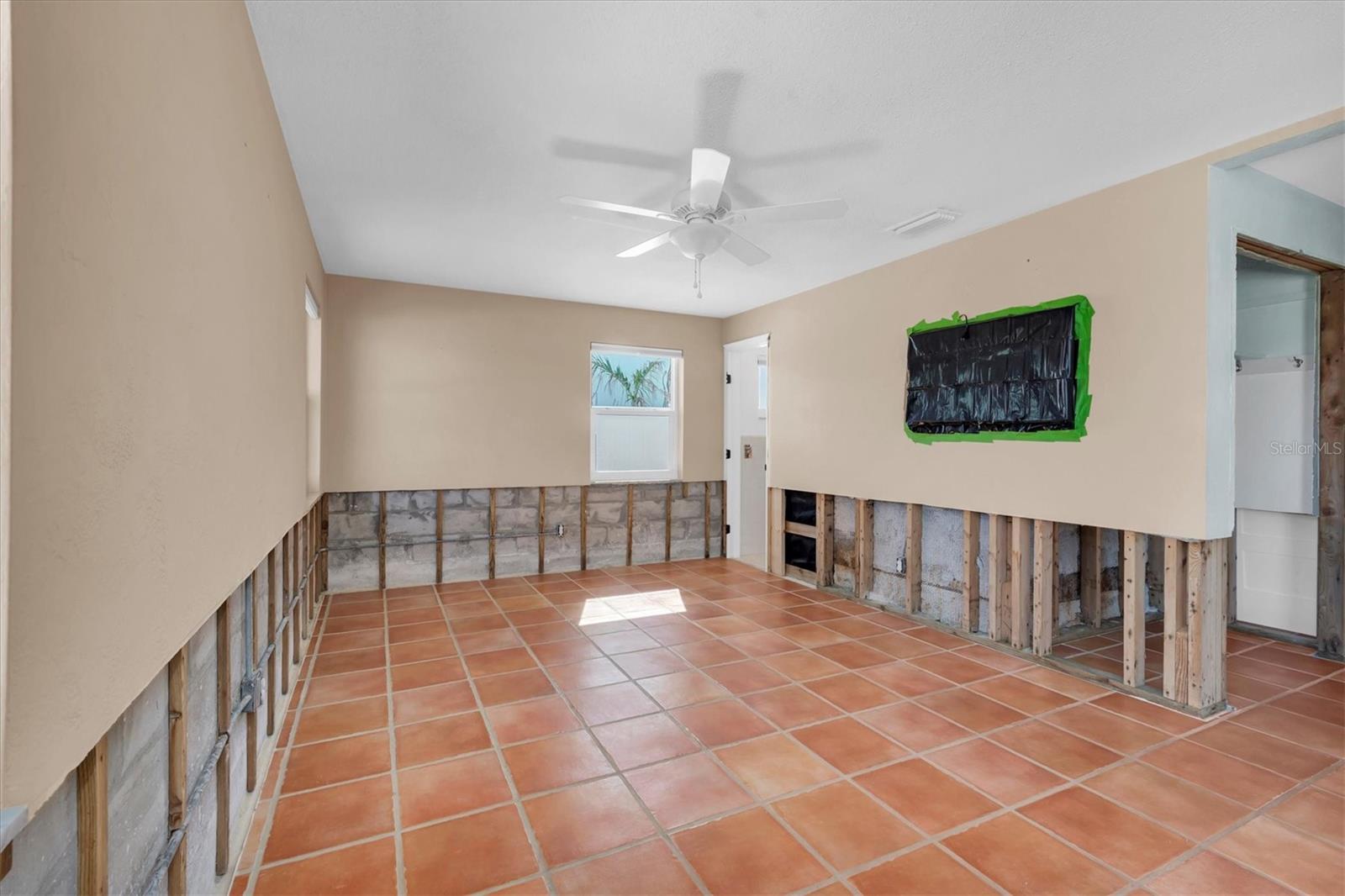 12475 4TH ST E, TREASURE ISLAND, FL, 33706