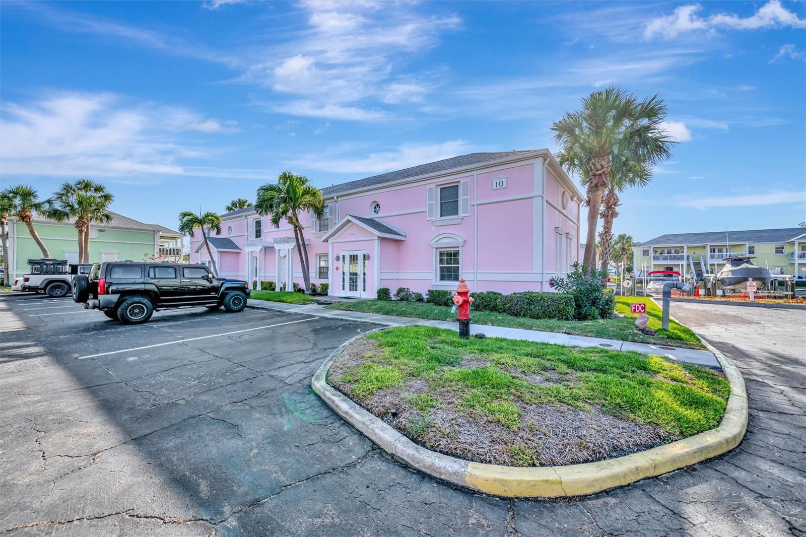 4827 COQUINA KEY DR SE #B, ST PETERSBURG, FL, 33705