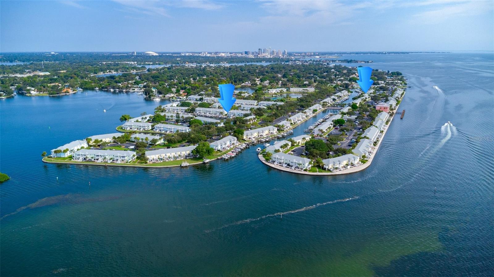 4827 COQUINA KEY DR SE #B, ST PETERSBURG, FL, 33705