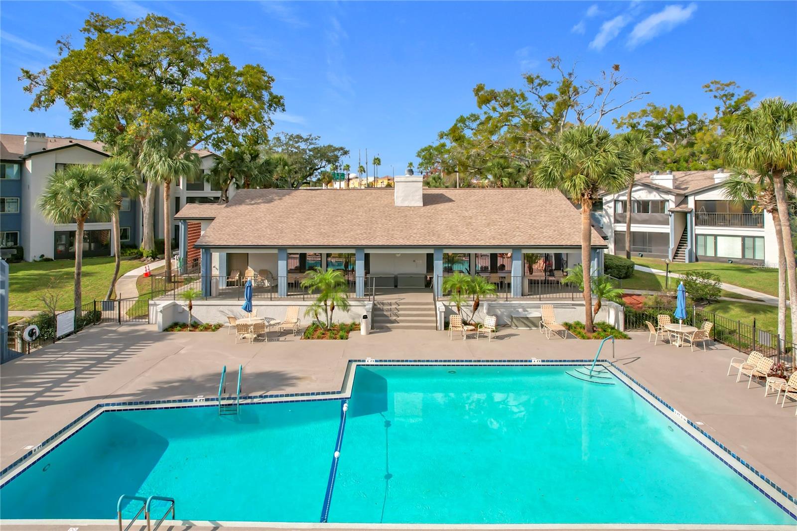2 ESCONDIDO CIR #190, ALTAMONTE SPRINGS, FL, 32701