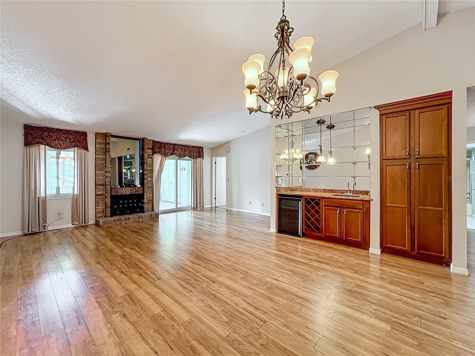 2 ESCONDIDO CIR #190, ALTAMONTE SPRINGS, FL, 32701
