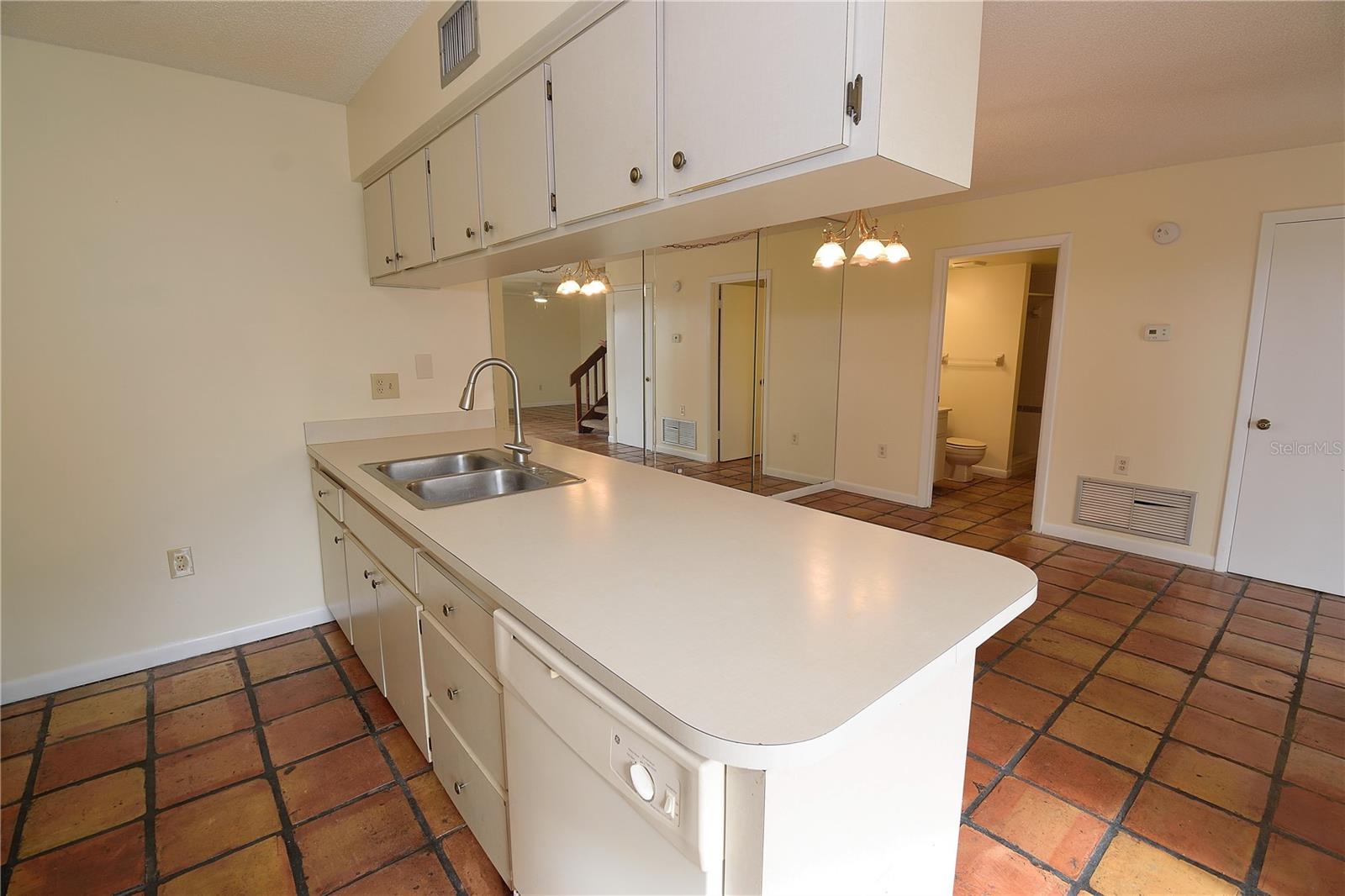 200 S BANANA RIVER BLVD #1204, COCOA BEACH, FL, 32931
