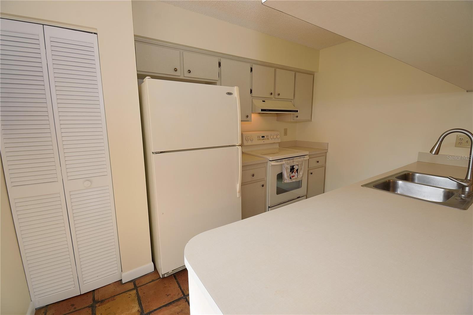 200 S BANANA RIVER BLVD #1204, COCOA BEACH, FL, 32931