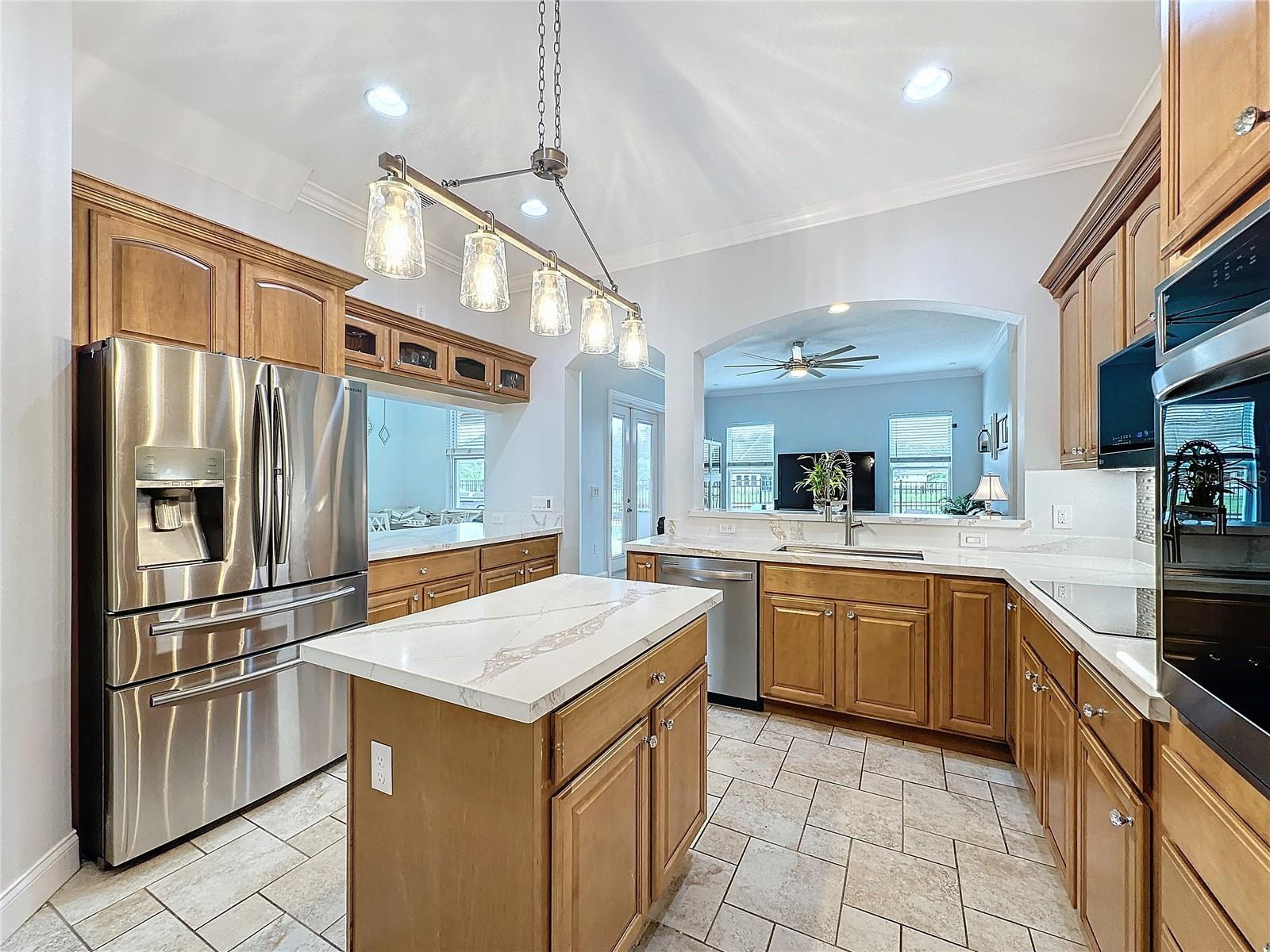 3301 BUCKINGHAM WAY, ST CLOUD, FL, 34772