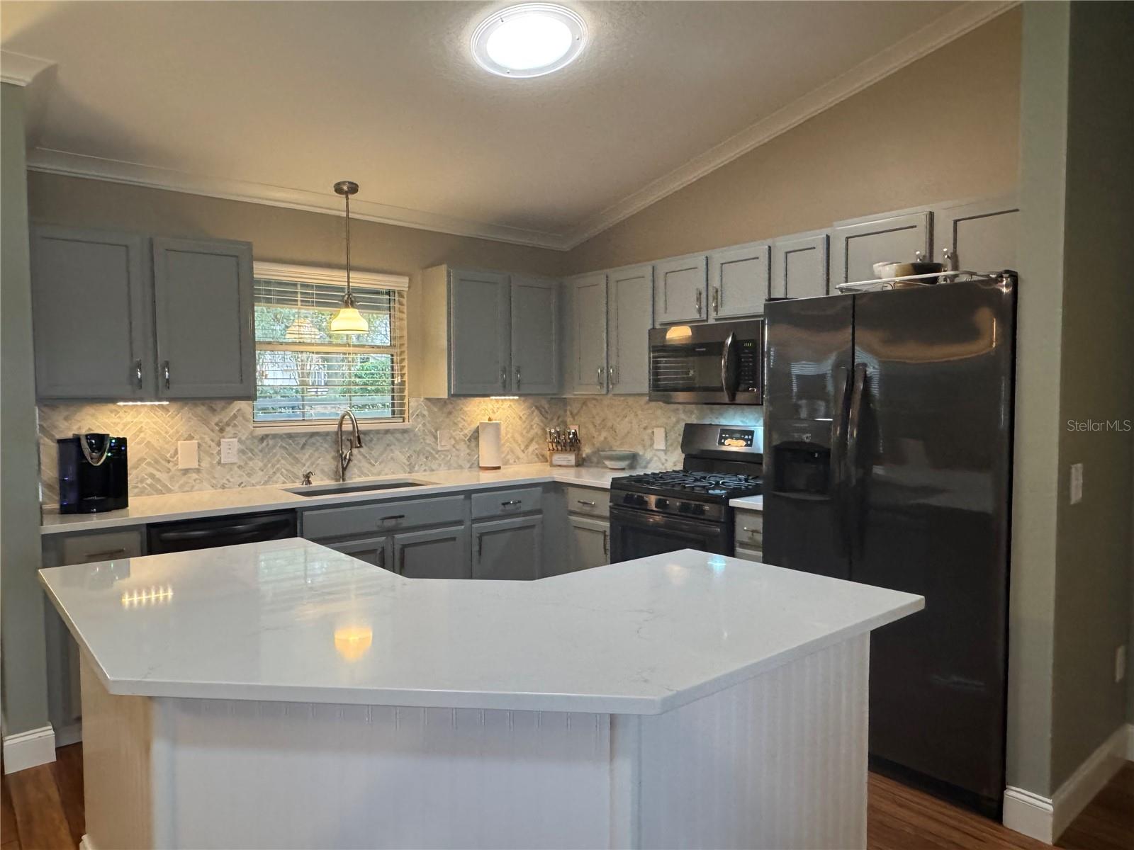 1605 ALHAMBRA WAY, THE VILLAGES, FL, 32162