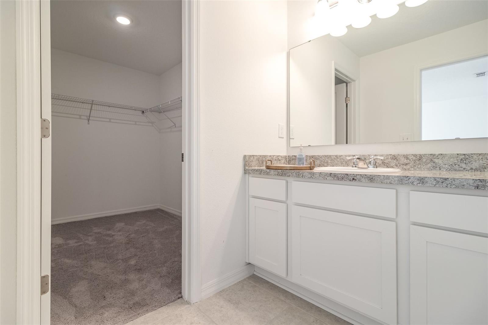 1121 MERRILL ST, DAVENPORT, FL, 33837