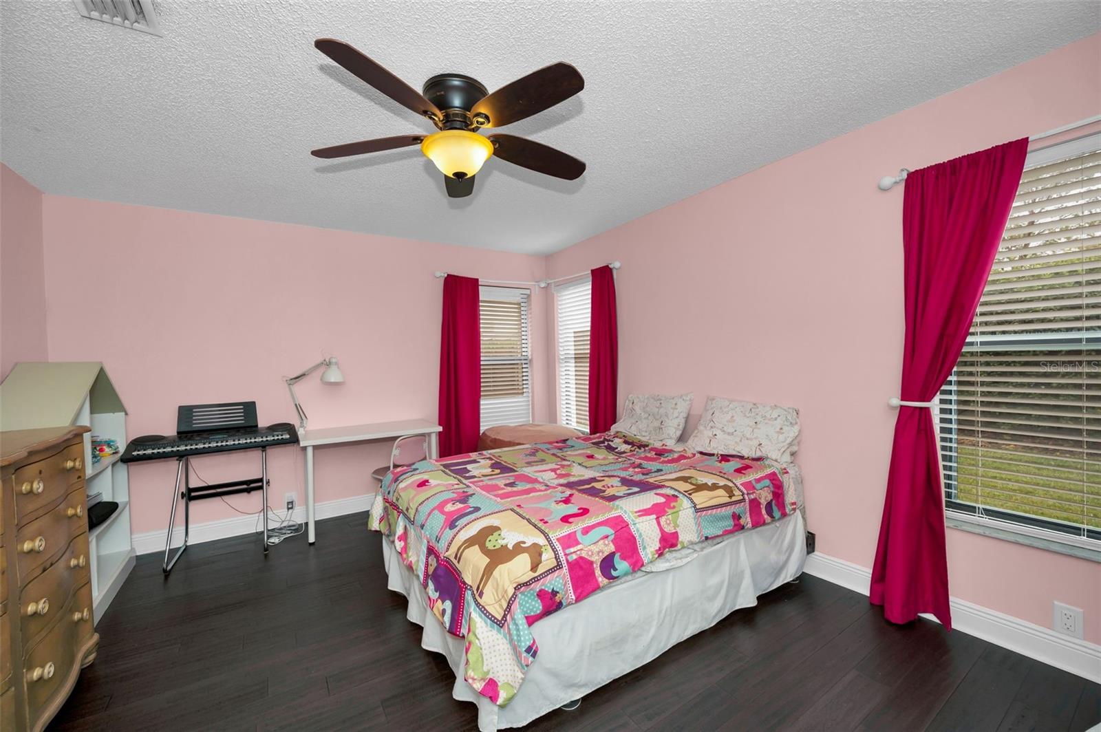 161 WOODCREEK DR N, SAFETY HARBOR, FL, 34695