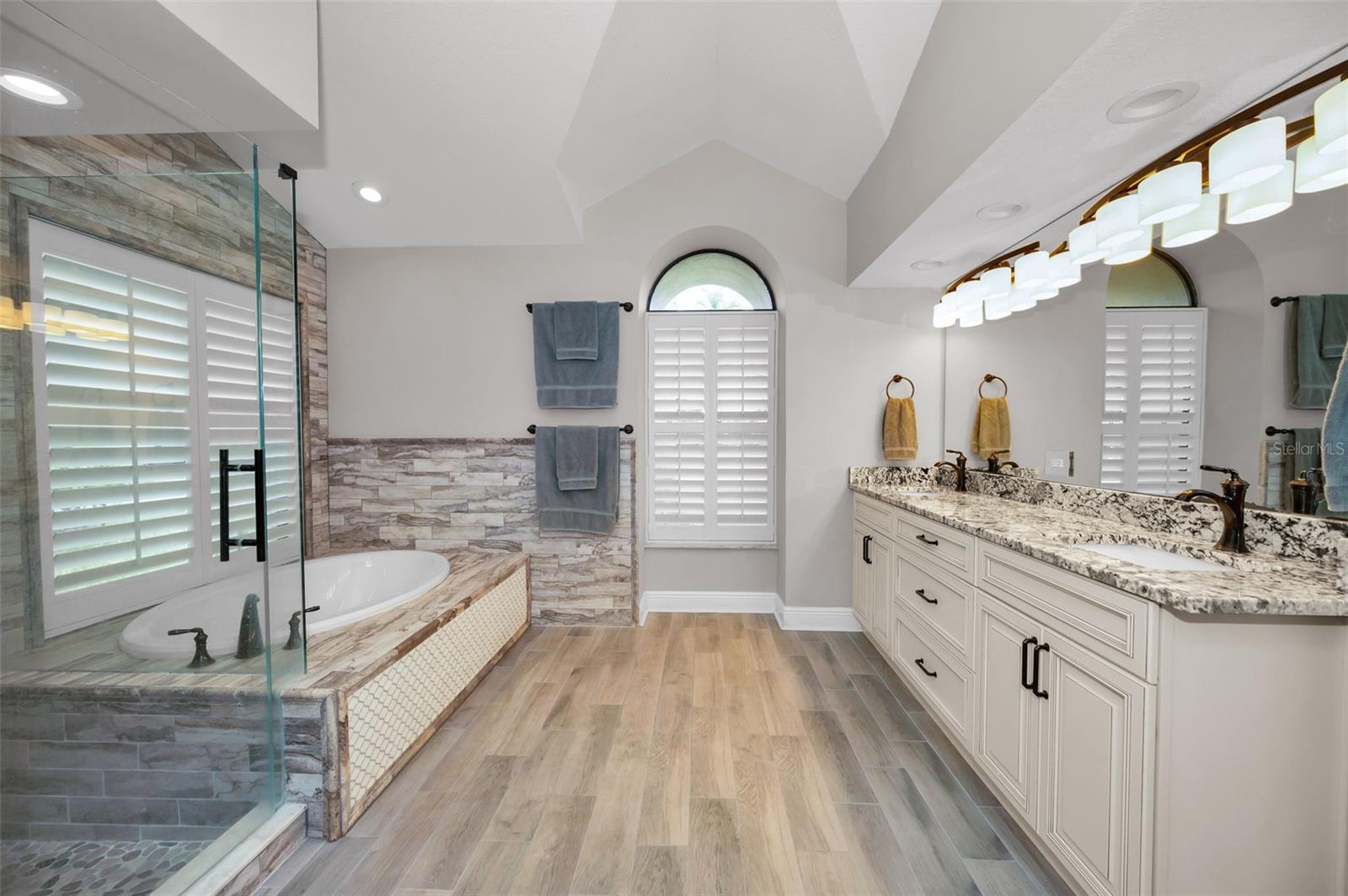 161 WOODCREEK DR N, SAFETY HARBOR, FL, 34695