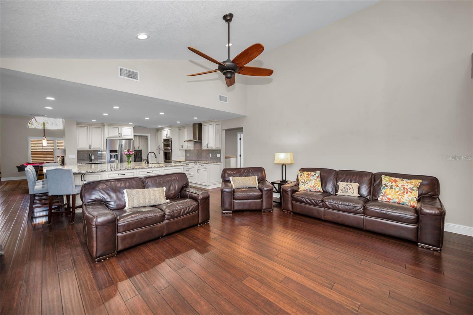 161 WOODCREEK DR N, SAFETY HARBOR, FL, 34695