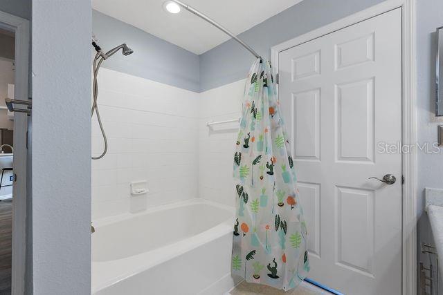 10470 WHITE LAKE CT, TAMPA, FL, 33626