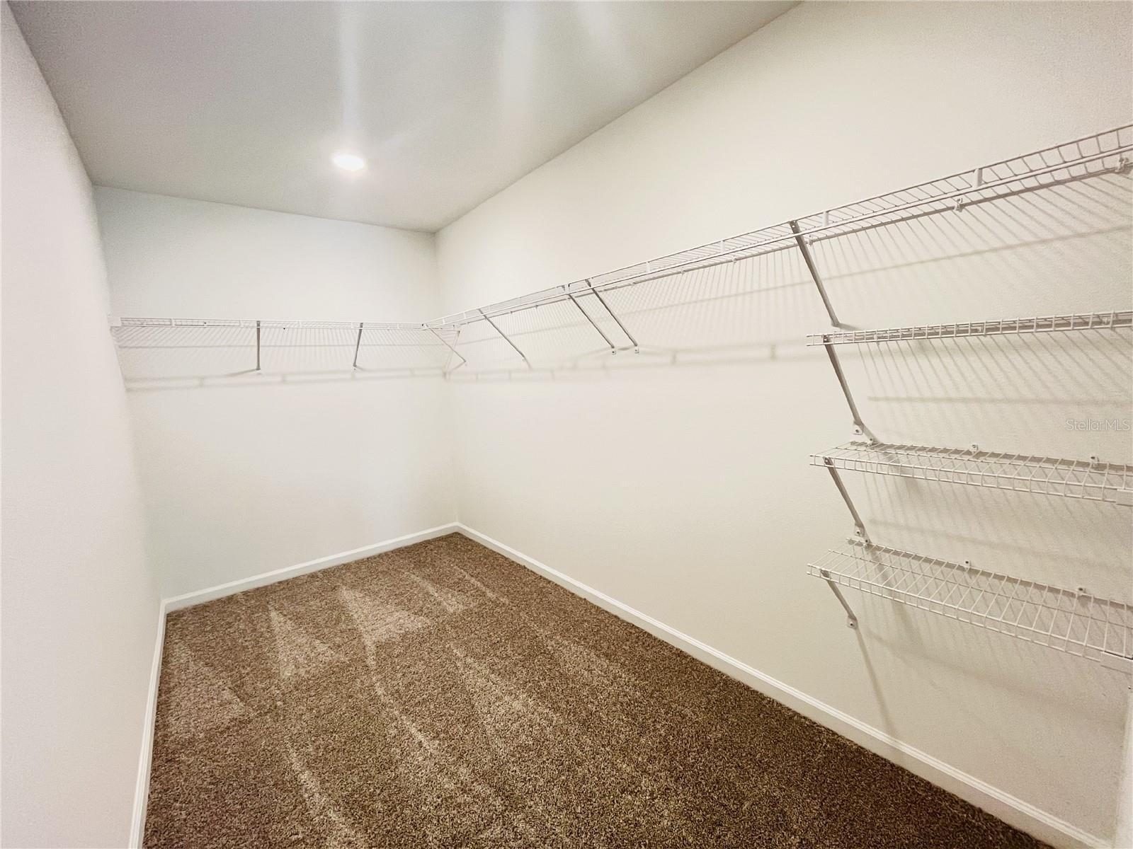 1245 DEEPWATER CIR, EAGLE LAKE, FL, 33839