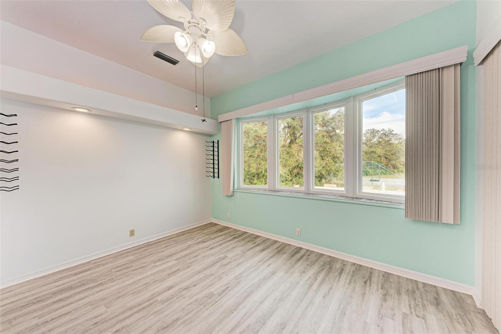 1101 PALM VIEW RD, SARASOTA, FL, 34240