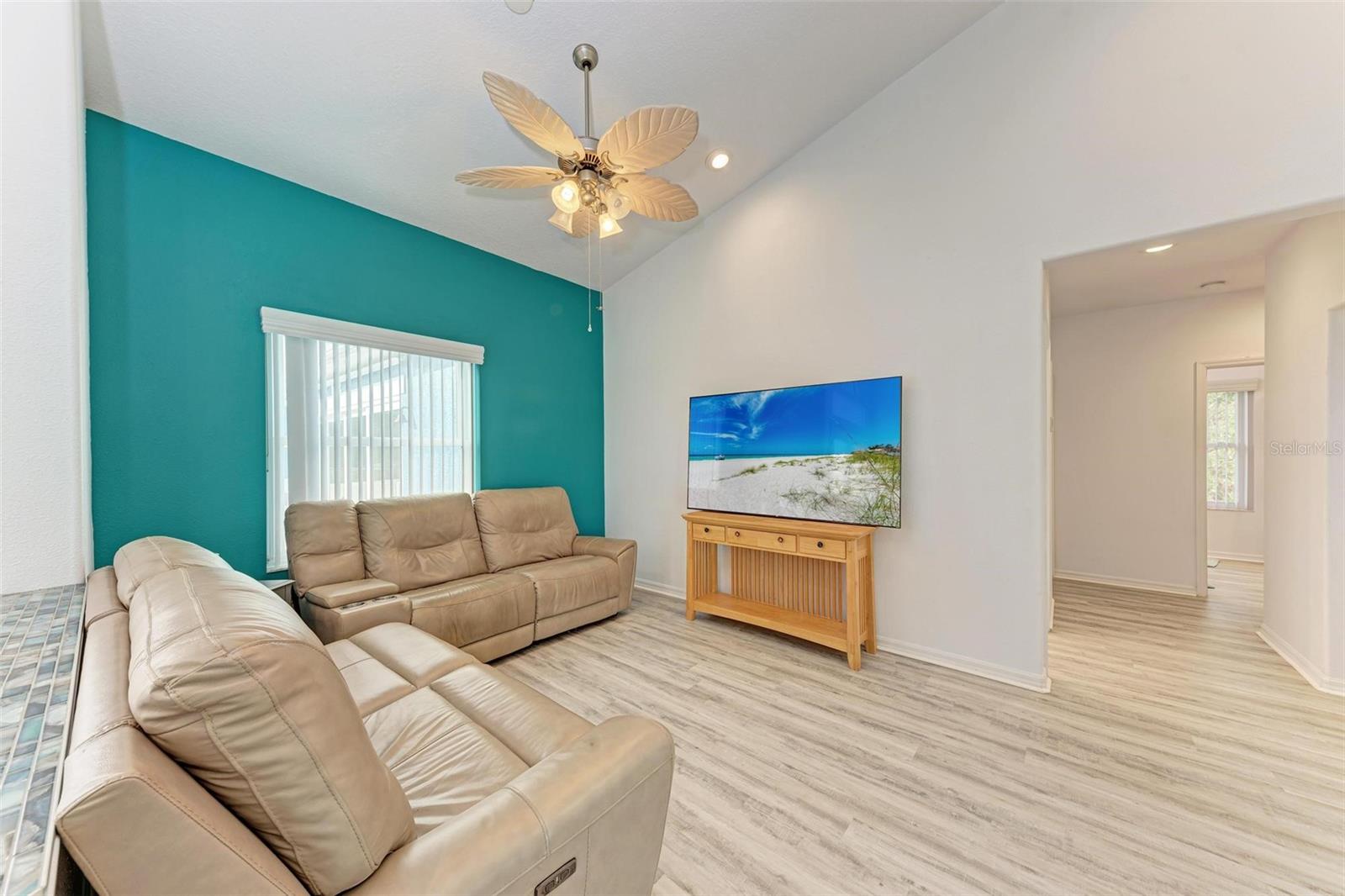 1101 PALM VIEW RD, SARASOTA, FL, 34240