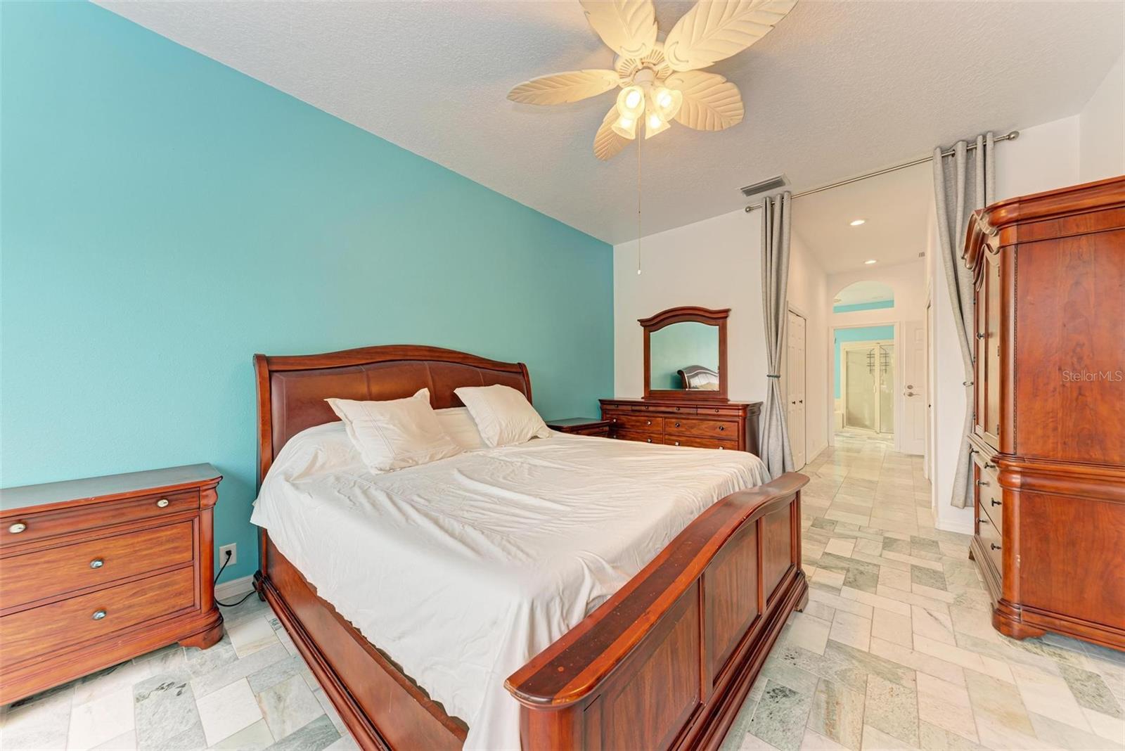 1101 PALM VIEW RD, SARASOTA, FL, 34240