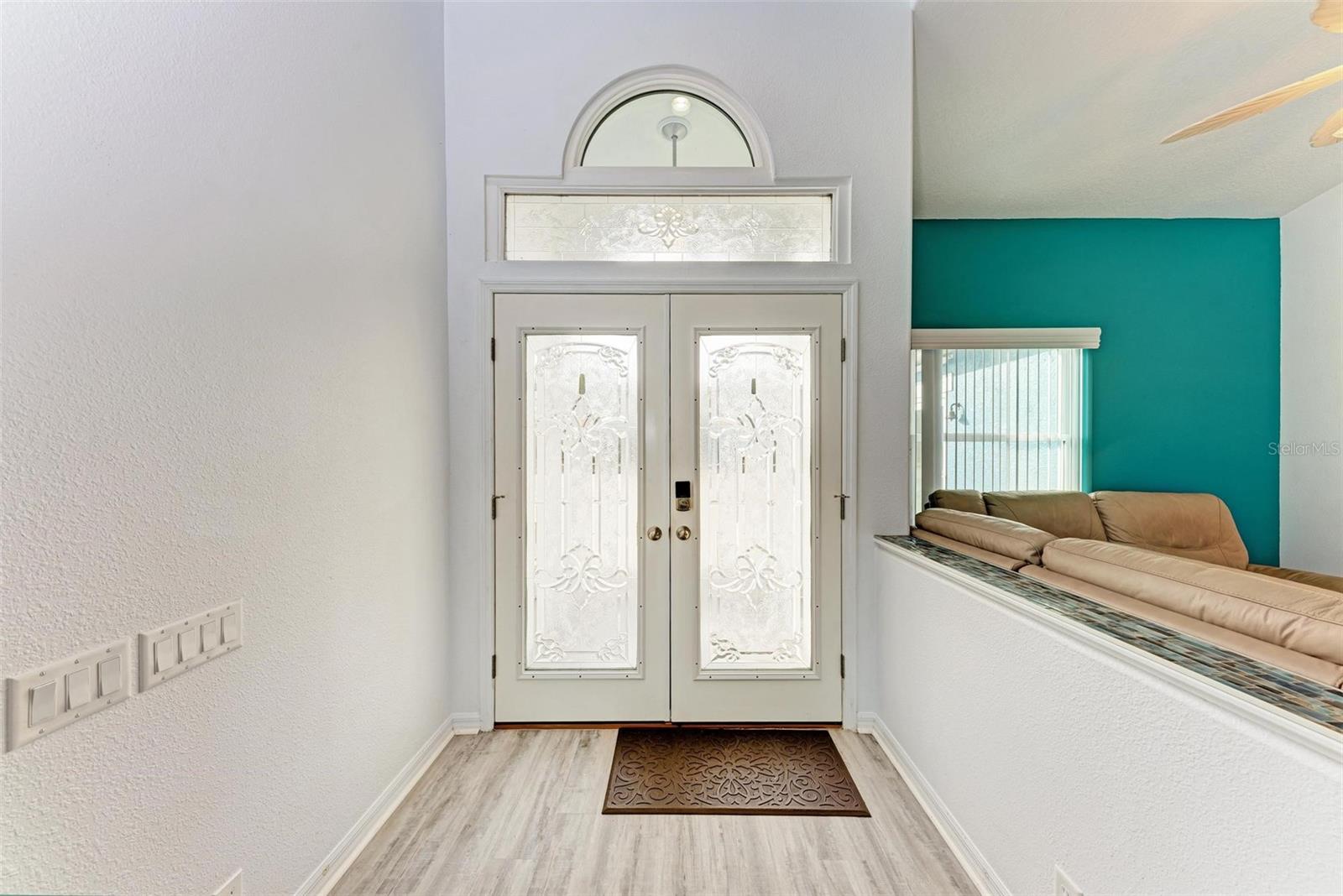 1101 PALM VIEW RD, SARASOTA, FL, 34240