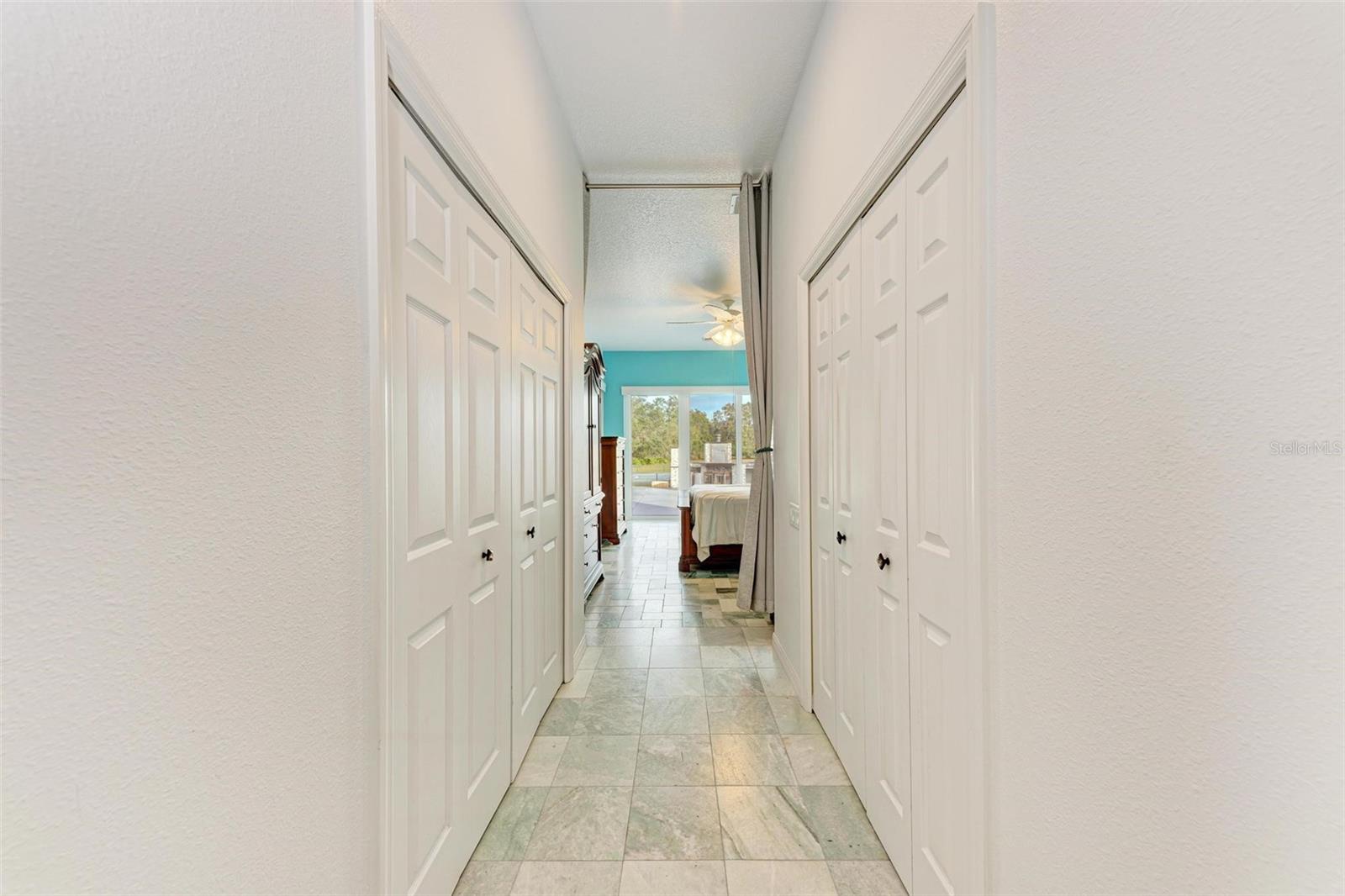 1101 PALM VIEW RD, SARASOTA, FL, 34240
