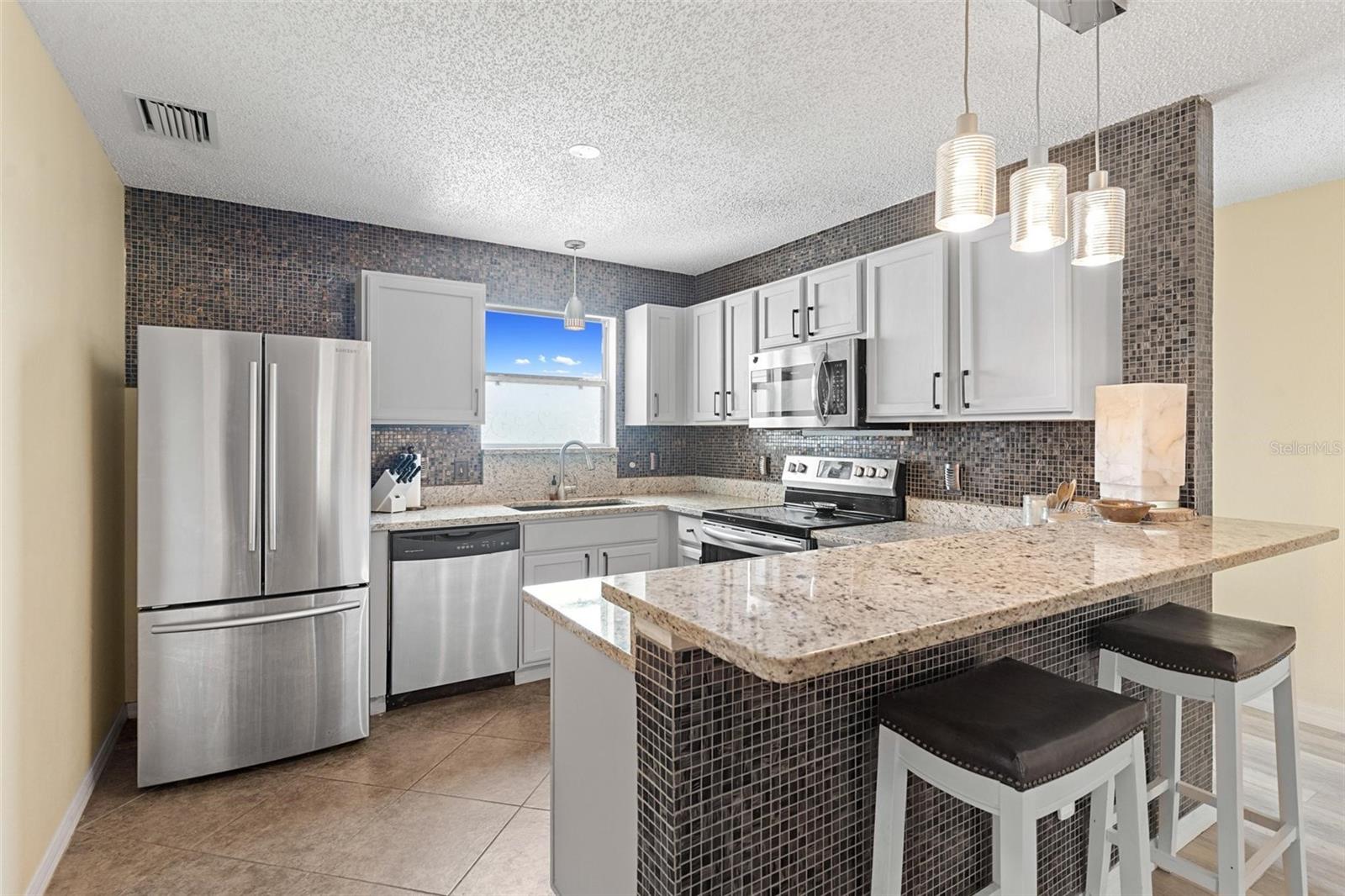 869 AIKEN AVE, THE VILLAGES, FL, 32162