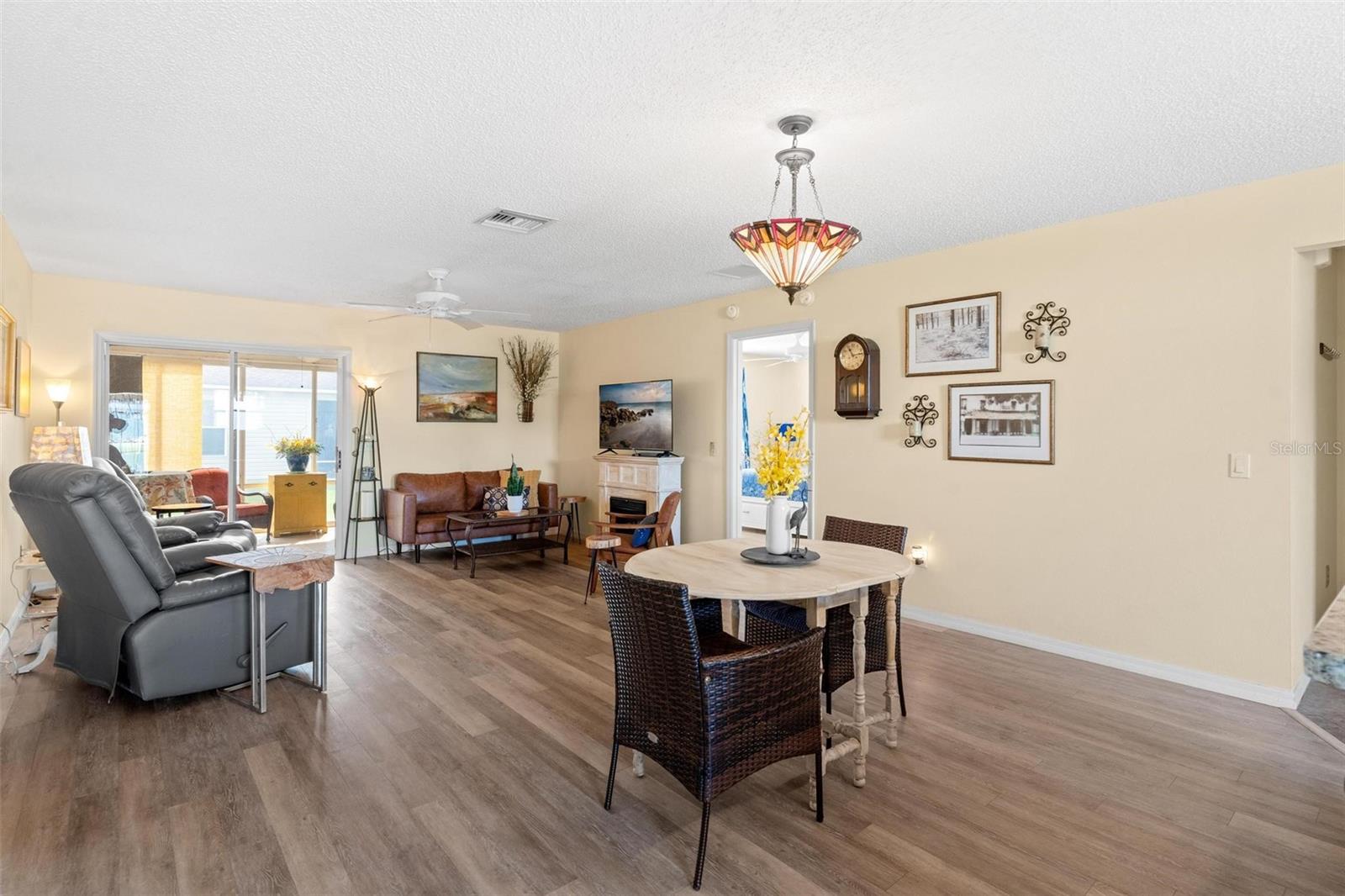 869 AIKEN AVE, THE VILLAGES, FL, 32162