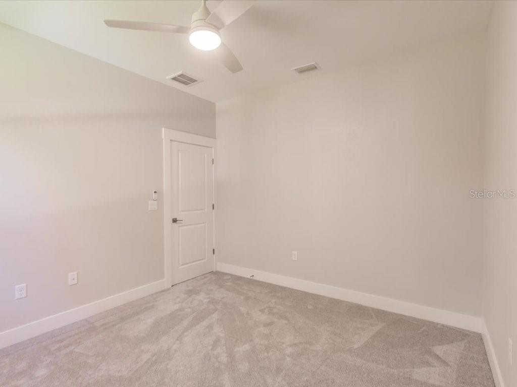 14422 CHAMBERLAIN BLVD, PORT CHARLOTTE, FL, 33953