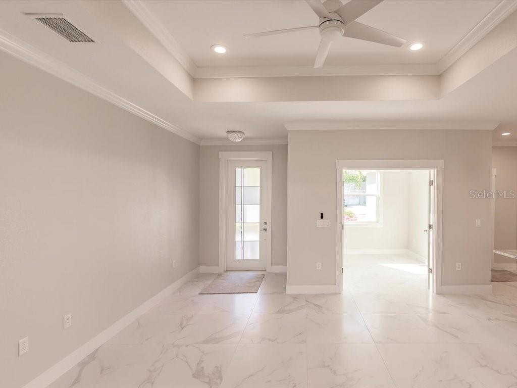 14422 CHAMBERLAIN BLVD, PORT CHARLOTTE, FL, 33953