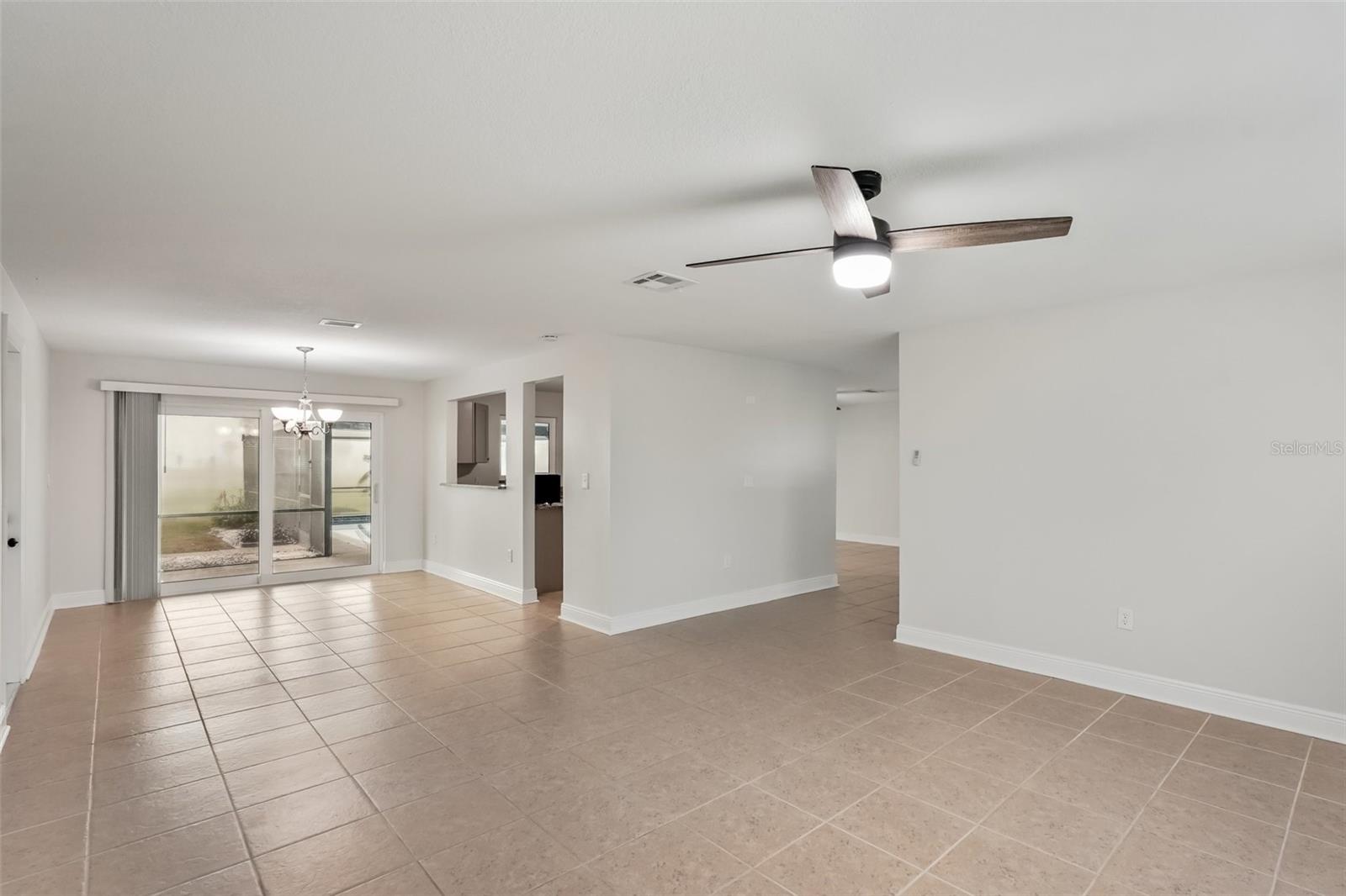 17 GOLFVIEW RD, ROTONDA WEST, FL, 33947