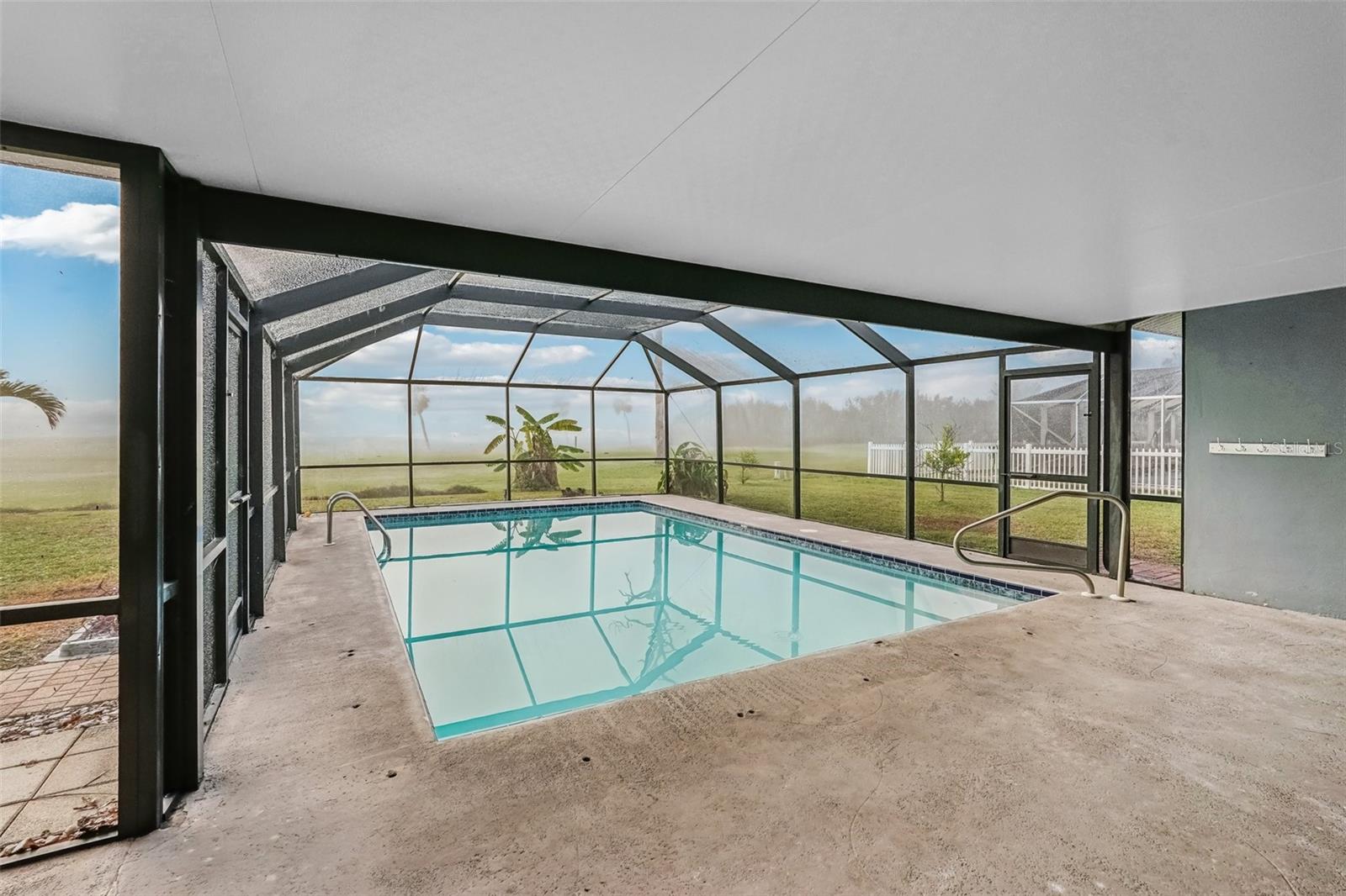 17 GOLFVIEW RD, ROTONDA WEST, FL, 33947