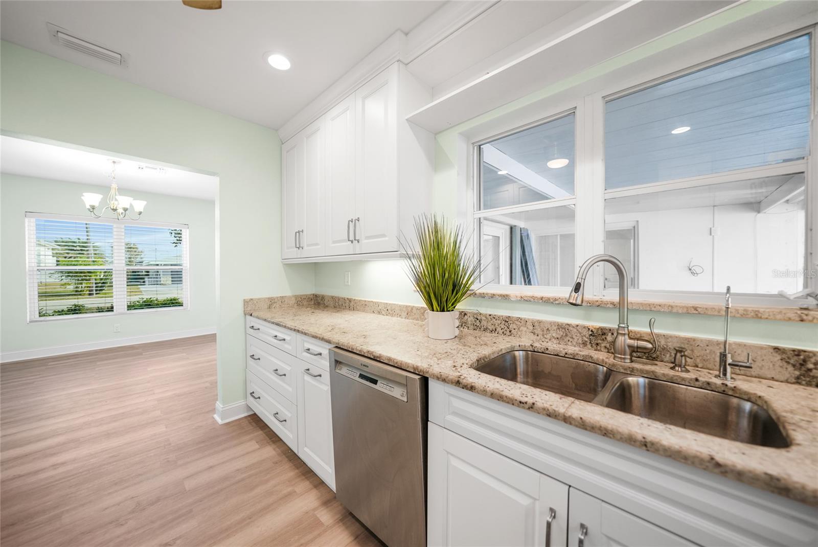 115 LELAND ST SE, PORT CHARLOTTE, FL, 33952